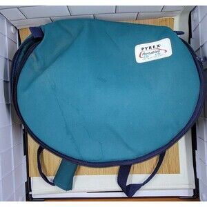 Vintage pyrex hot/cold carrying bag